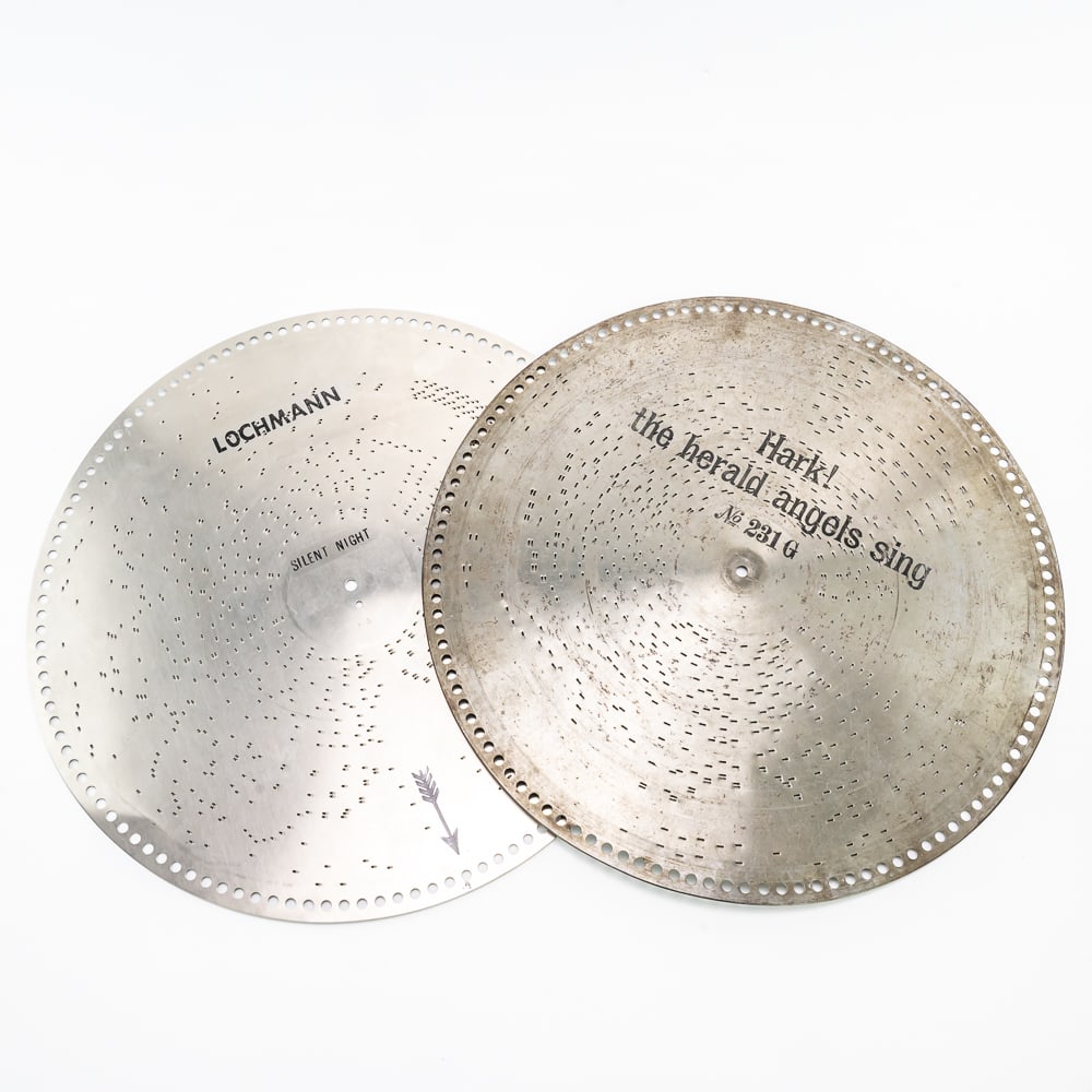 2 Lochman 17" Music Box Christmes Discs (1 of 5)