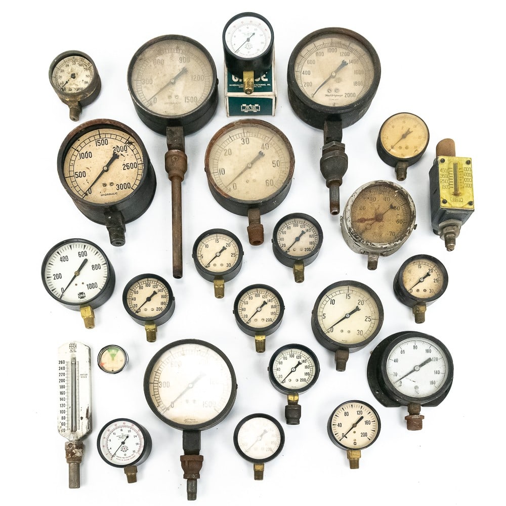 Box Lot of 22 Gauges and 2 Thermometers (1 of 10)