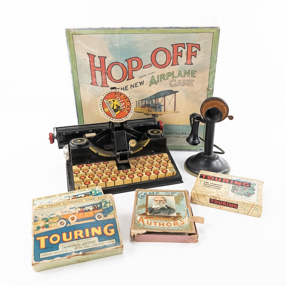 DeLuxe Dial Typewriter Talk o Phone & Card Games+ (1 of 12)