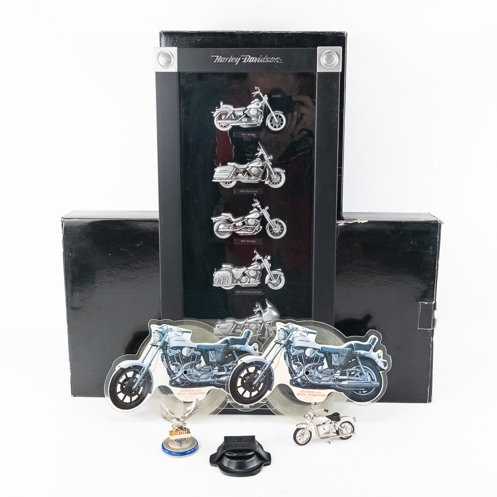 (2) 2007 Harley Davidson Heritage Collection &More (1 of 17)