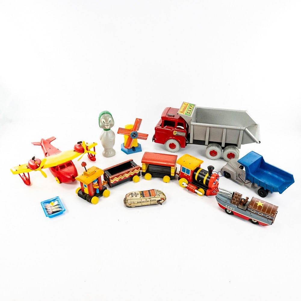 Vintage Powerhouse Dump Truck, Army Tin Duck &More: Collection features vintage friction tin ARMY Amphibious Duck by K Co Japan (Gun moves when wheels move), Marx tin wind up Learn To Drive toy car ( Missing Top, winds tight), Powerhouse Toy Dump Truck
