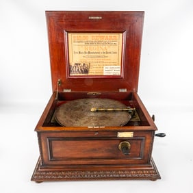 15-1/2" Regina Table Top Coin Op Disc Music Box