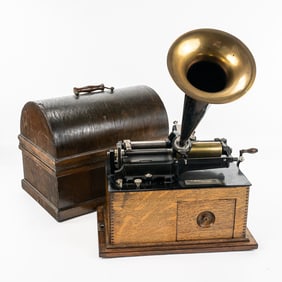 Edison Spring Motor Cylinder Phonograph w/Horn