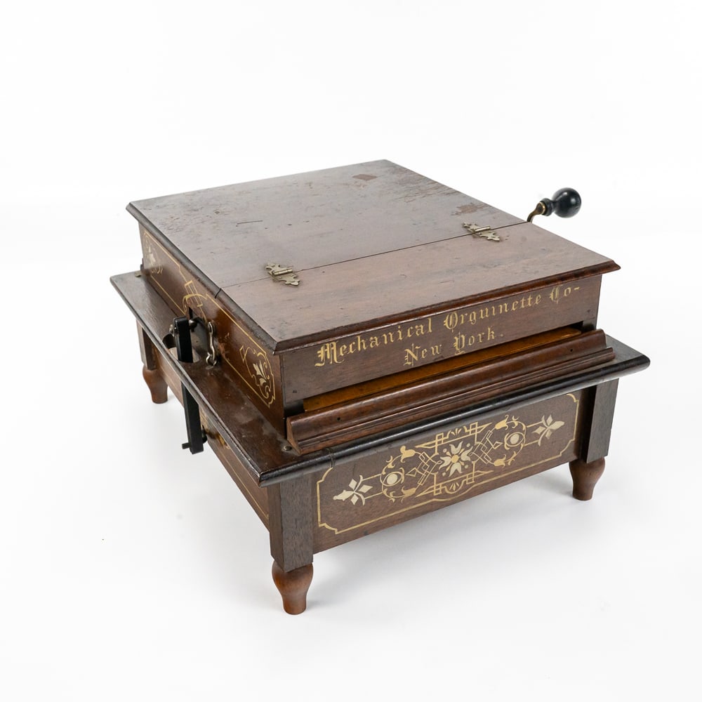 Small Mechanical Paper Roll Organette (1 of 12)