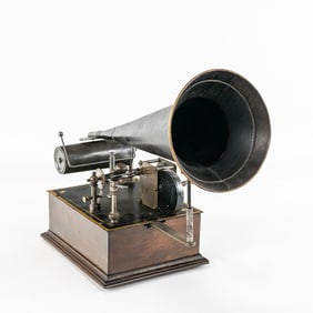 Small European Cylinder Phonograph w/Horn