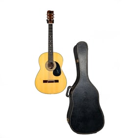 Kay K320 Acoustic Guitar w/Case