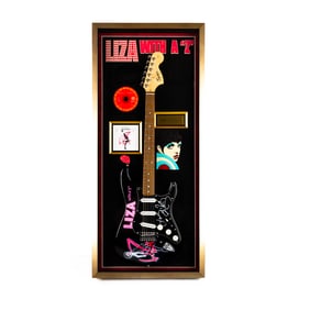 Liza Minelli - Liza With A "Z" Signed Guitar