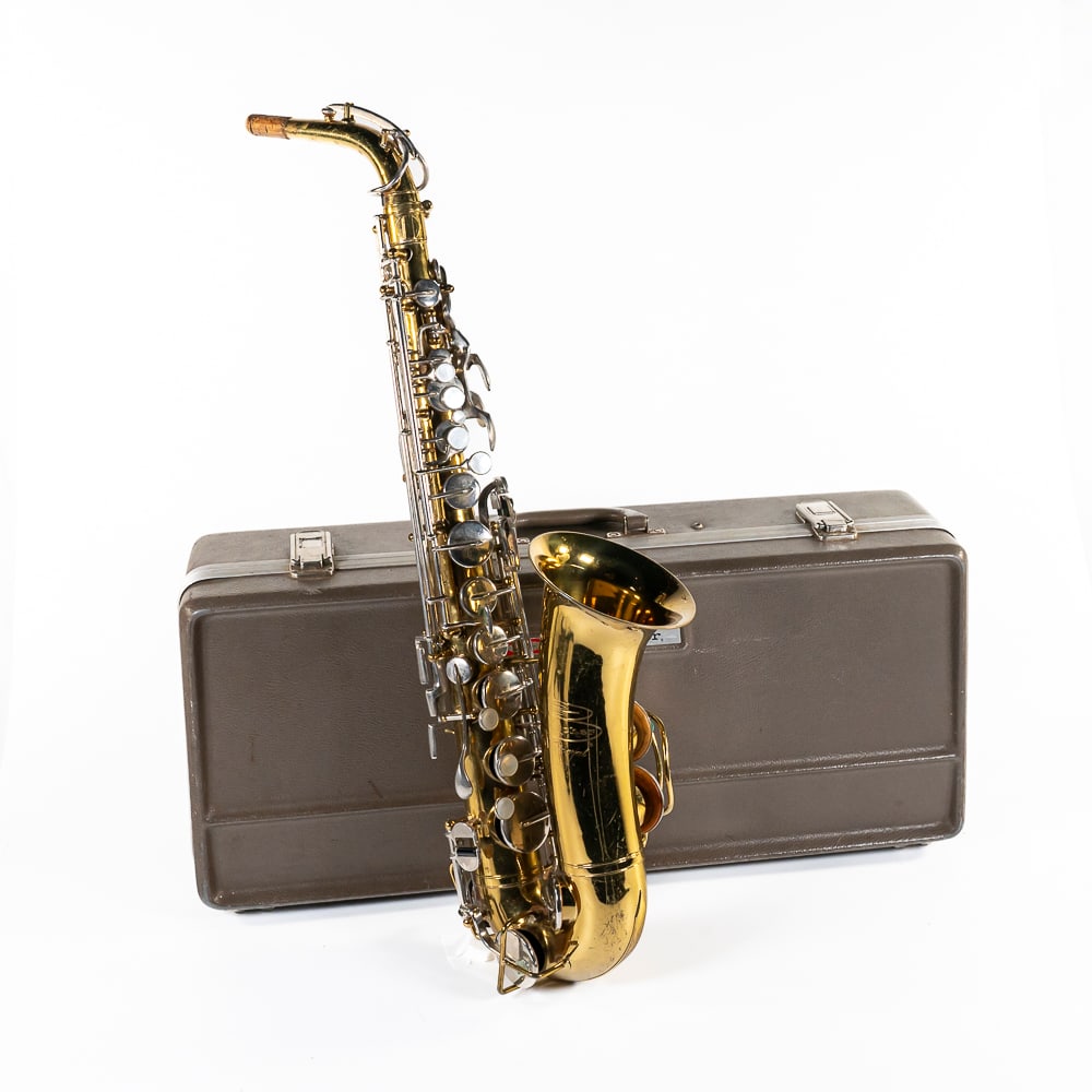 Buescher Aristocrat Saxophone (1 of 16)