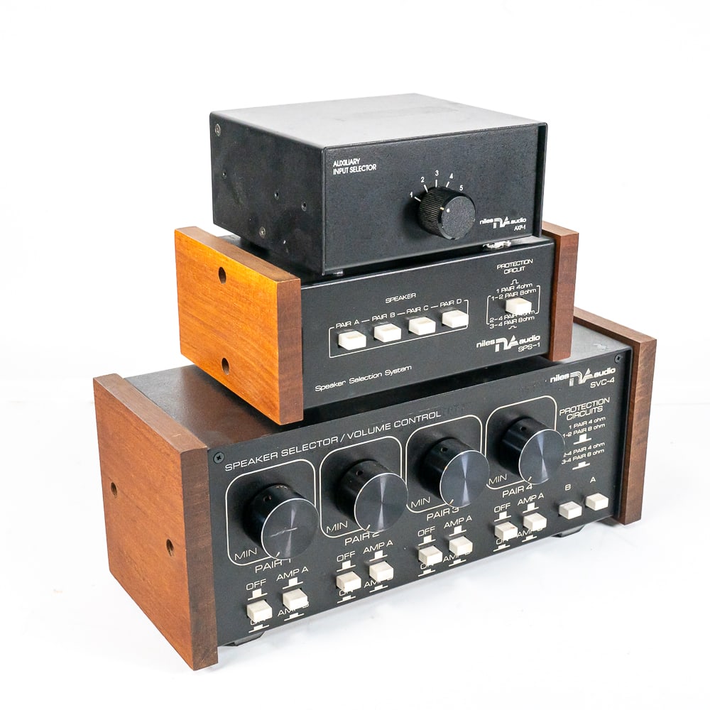 Niles Audio SVC-4 Control Switch, SPS-1 & AXP-1 (1 of 12)