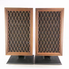 2 Pioneer CS-77 Stereo Speakers in  Cabinets