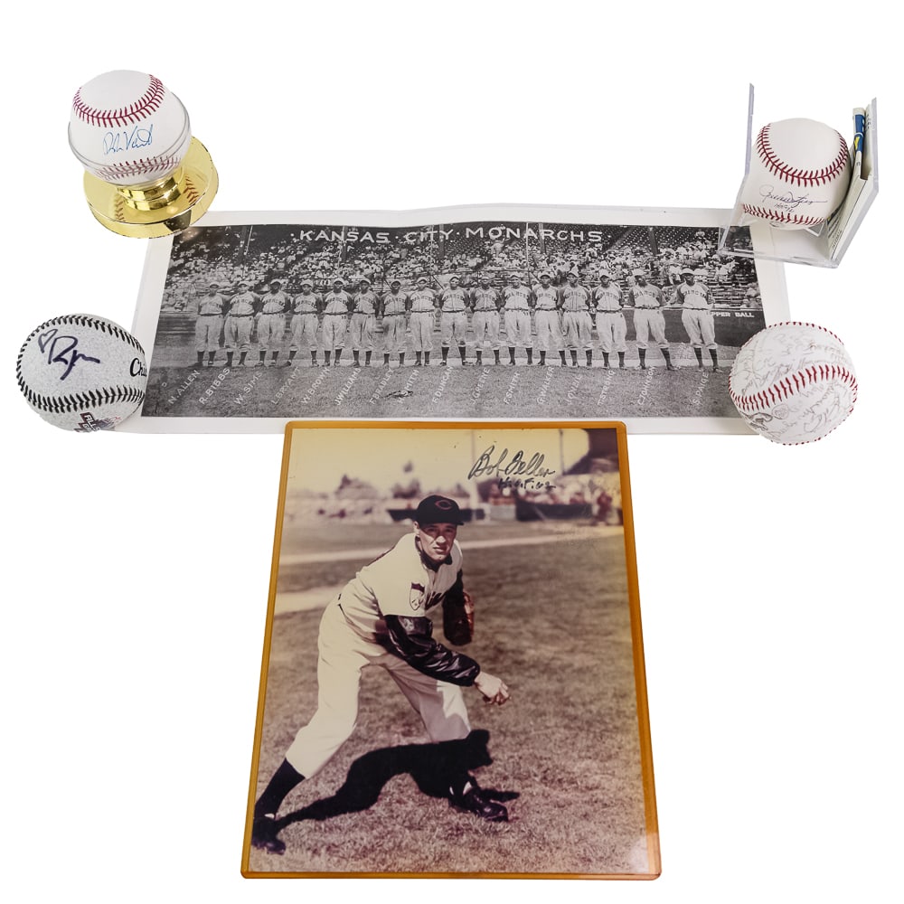 Rollie Fingers & Robin Ventura Auto Baseballs More (1 of 20)