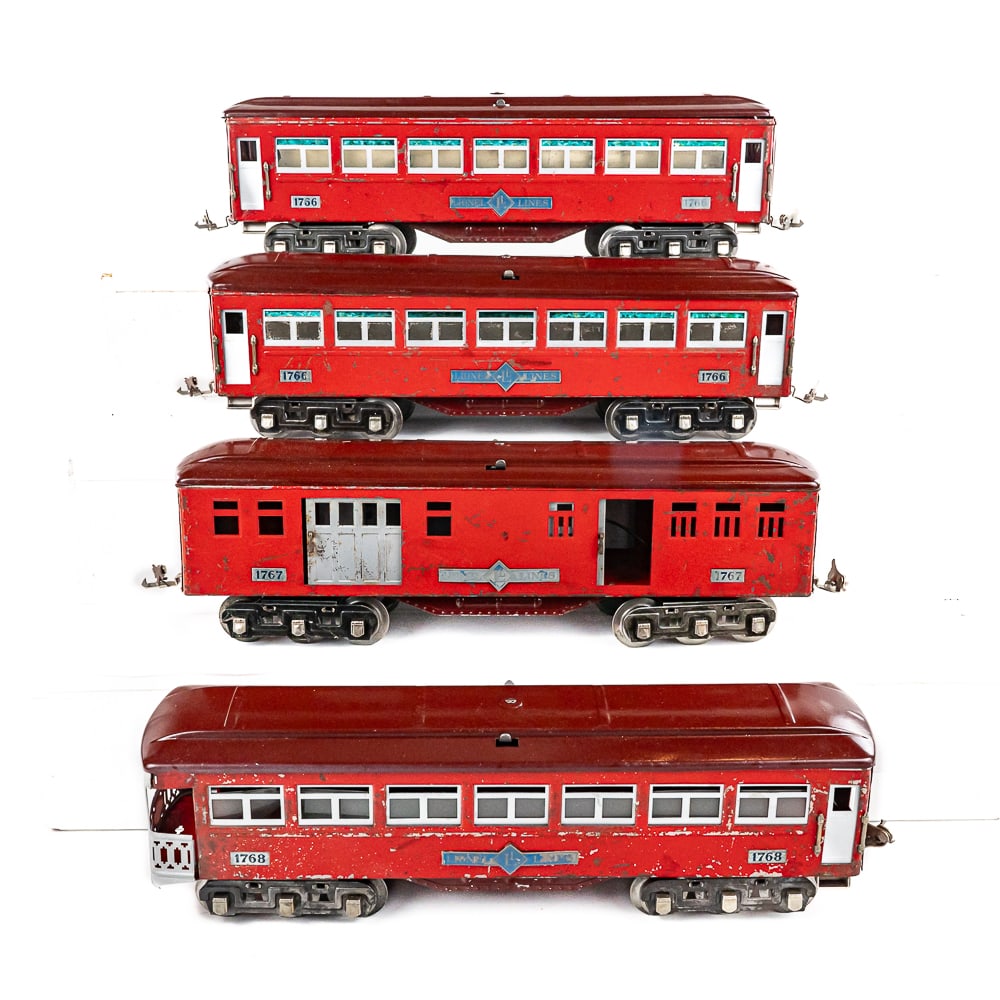 Lionel (2)1766, 1767 & 1768 Pullman Passenger Cars (1 of 11)