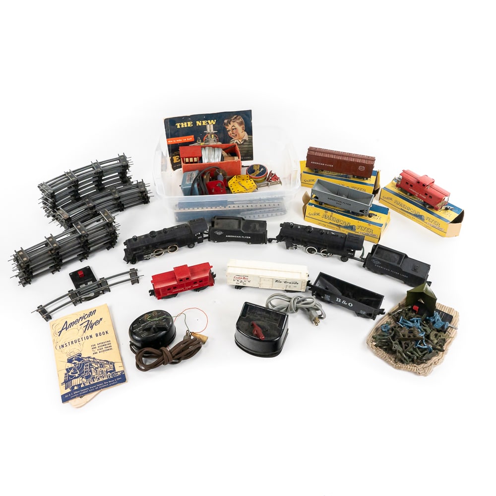 Collection of American Flyer Trains & Erector Set (1 of 10)