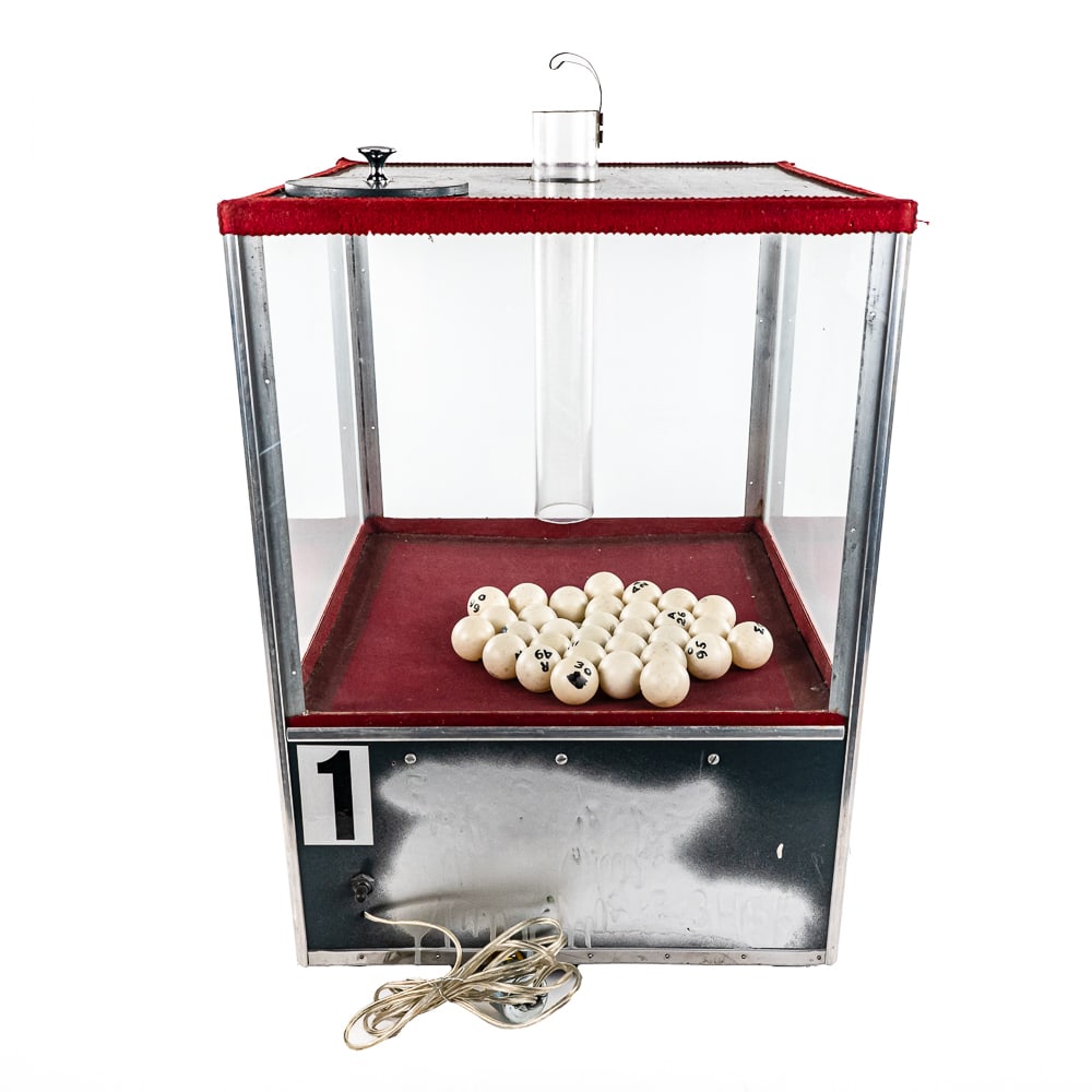 Lotto / Bingo Ball Caller Machine (1 of 8)