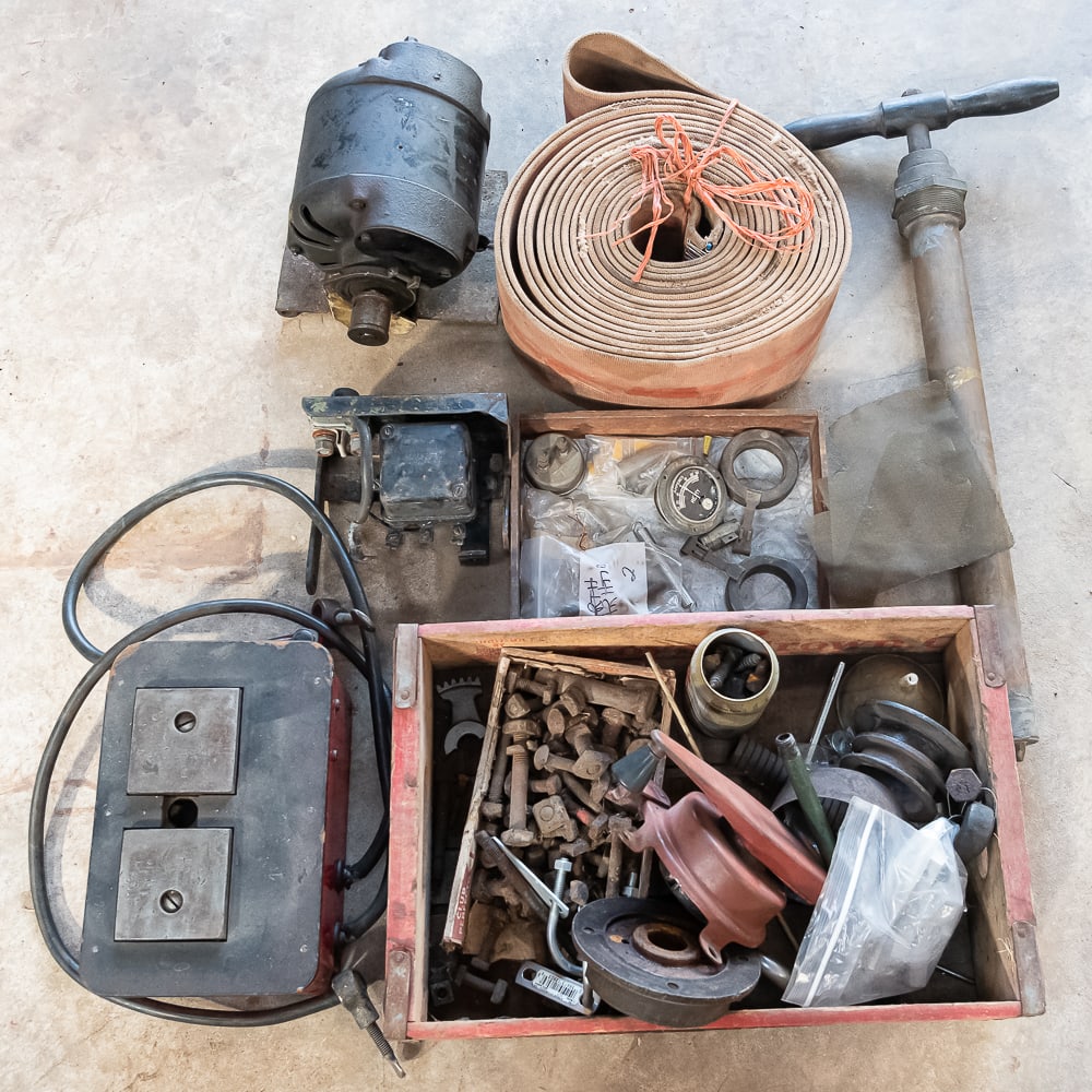 Misc Gas Engine Parts Lot (1 of 6)