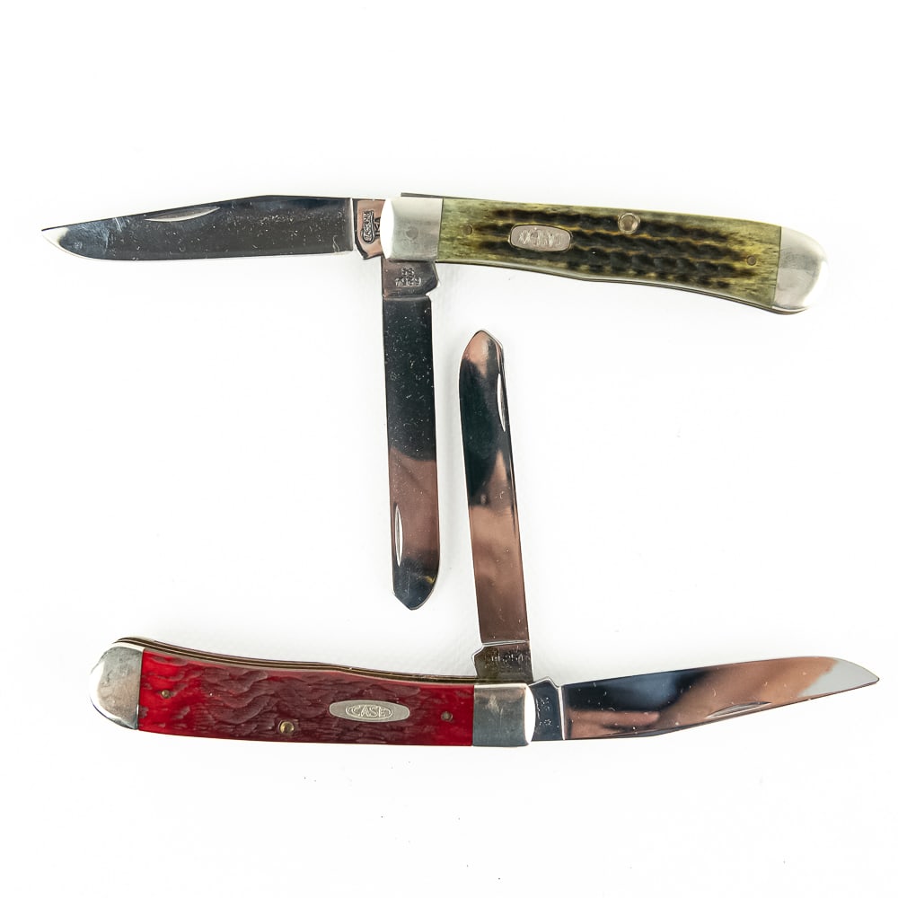 2 Case XX 6254 Trapper (1990s): 2 Case XX USA Model 6254 Trapper Knives. 1990s Production. Both knives are like new with only minor storage wear on bolsters. Very nice high quality US made knives with bone handles. Excellent collect
