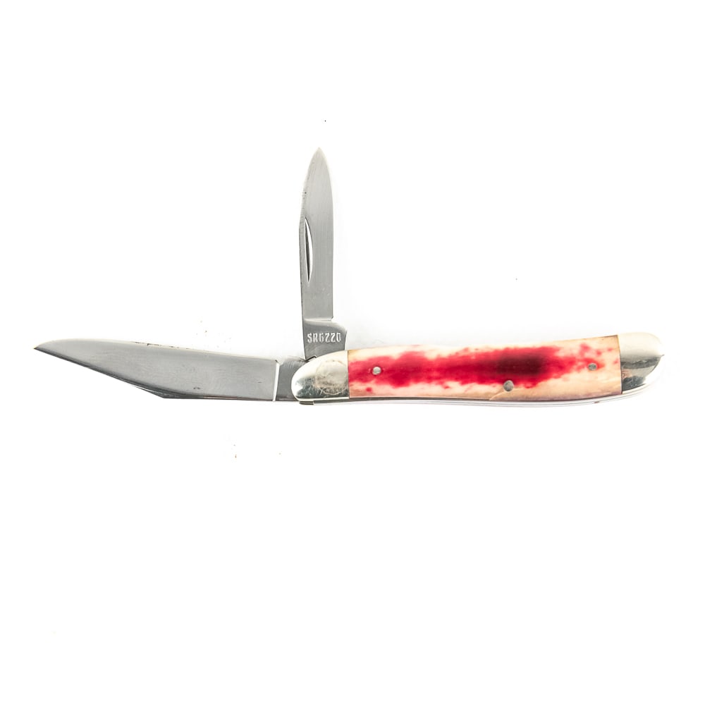 Case XX SR6220 Red Bone Peanut (1979): Case XX Model SR6220 Smooth Red Bone Peanut knife. 1979 date on blade. Knife is in like new condition. Bolsters have minor wear from storage. Bone handles are excellent. 2.6" Closed length. Excellent