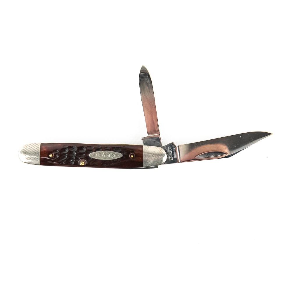 Case XX 62055 Cigar Jack Knife (1974): Case XX Model 62055 Cigar Jack knife. 1974 date on blade. Knife is in like new condition. Bolsters have minor wear from storage. Bone handles are excellent. 3.5" Closed length. Excellent collector ite