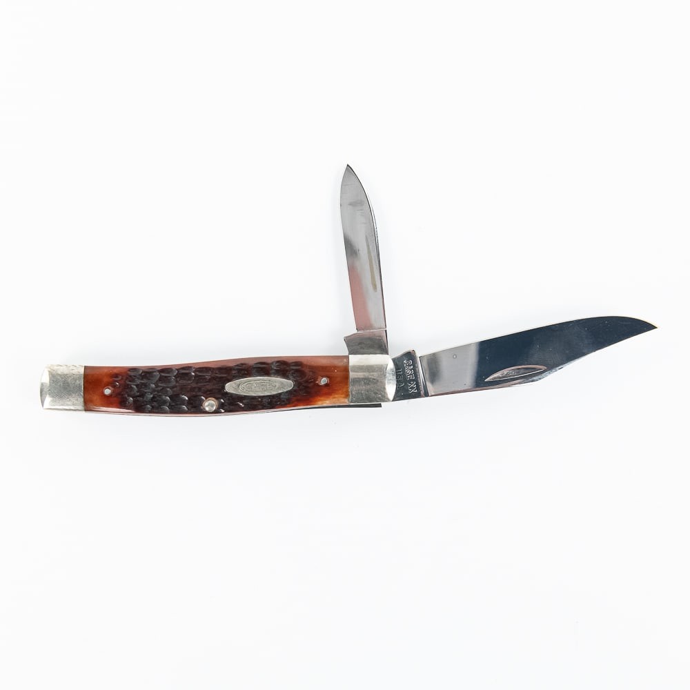 Case XX 6292 Stockman Knife (1965-1969): Case XX Model 6292 Stockman knife. Red Bone handle knife is like new with only storage wear on bolsters. Blades are still factory razor sharp. Vintage knife is date stamped for 1965-1969 on blade. 4" 