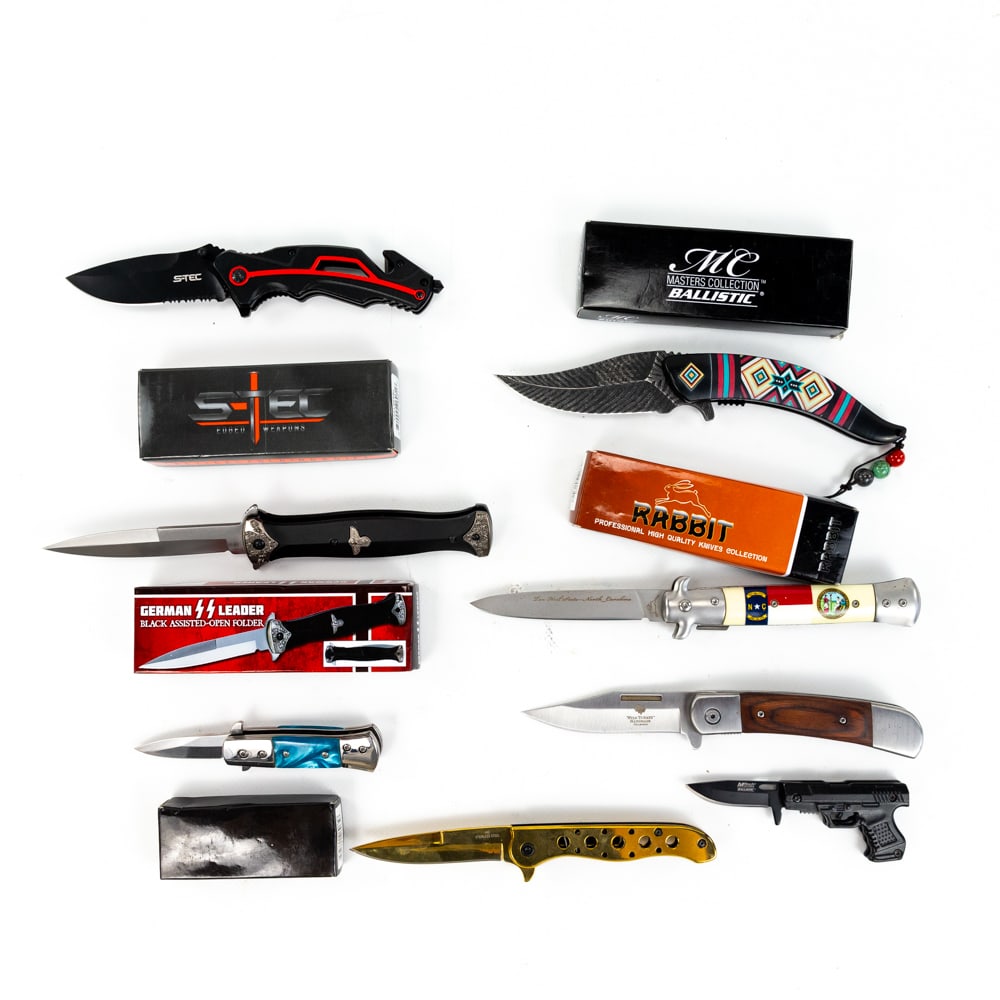 8 Assisted Opening Pocket Knives (1 of 5)