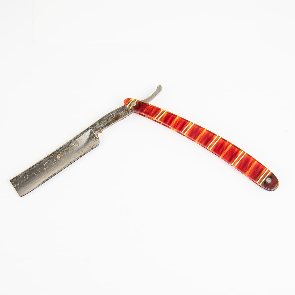 Sheffield Steel Straight Razor (1 of 3)