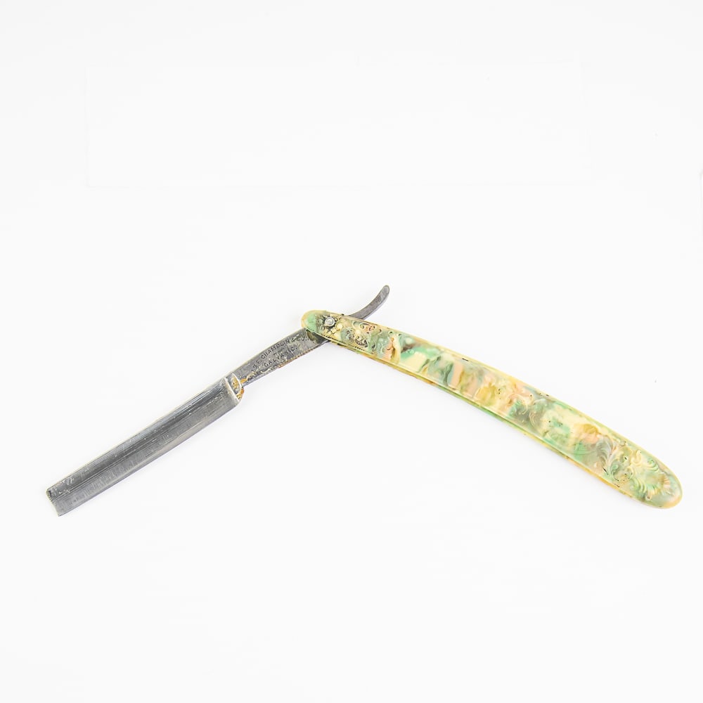 J B F. Champlin & Son Straight Razor (1 of 3)
