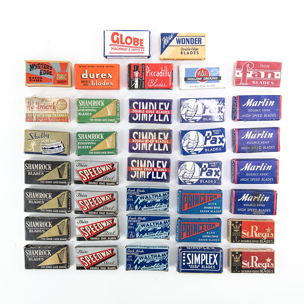 (40) Assorted Vintage Razor Blade Packages (1 of 10)