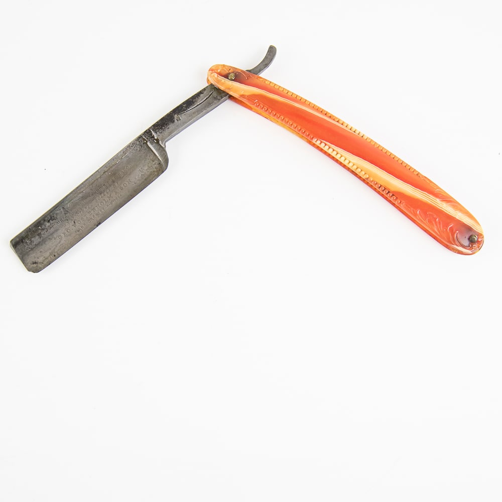 Geo. Wostenholm & Son Pipe Razor (1 of 5)