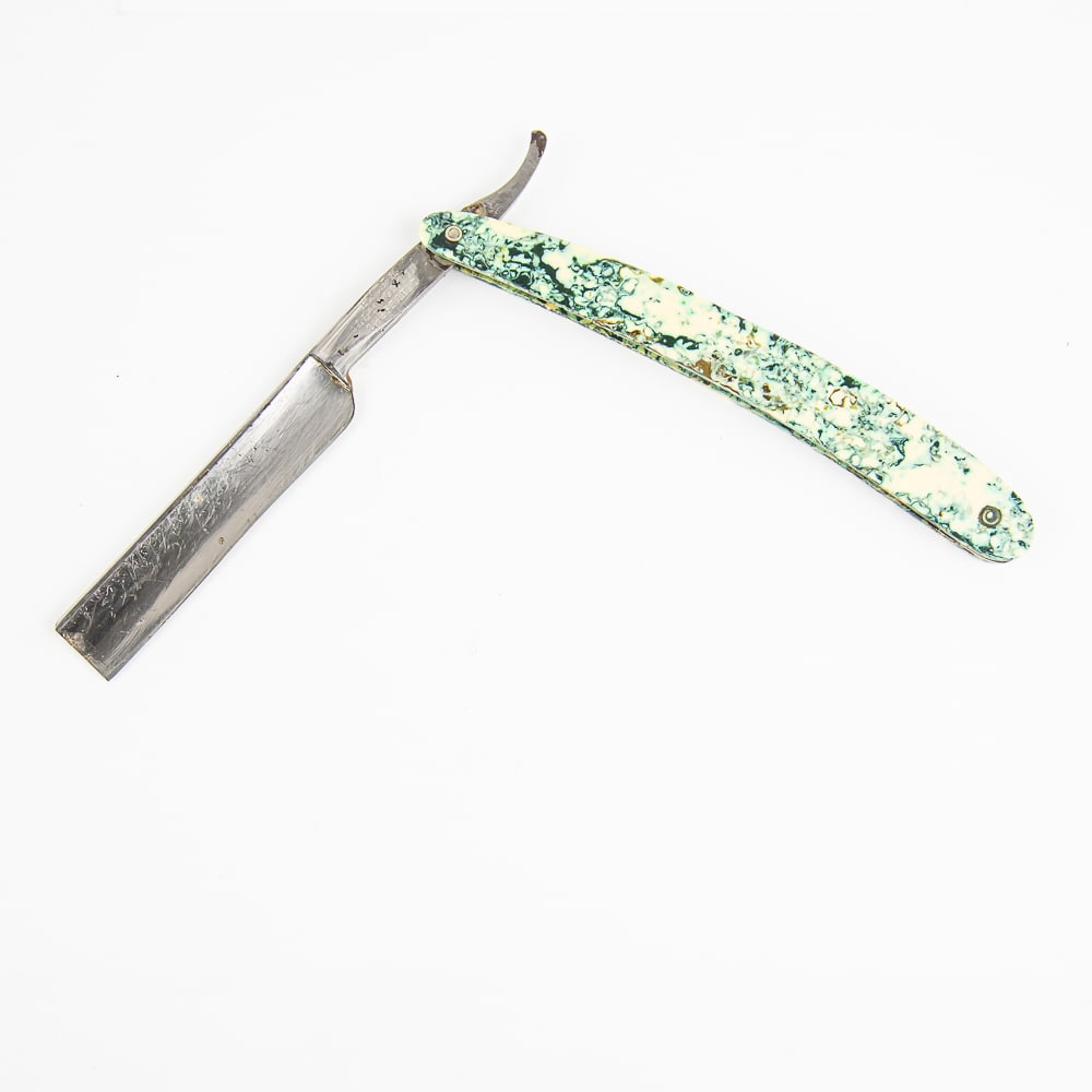 Unknown Sheffield Straight Razor (1 of 3)