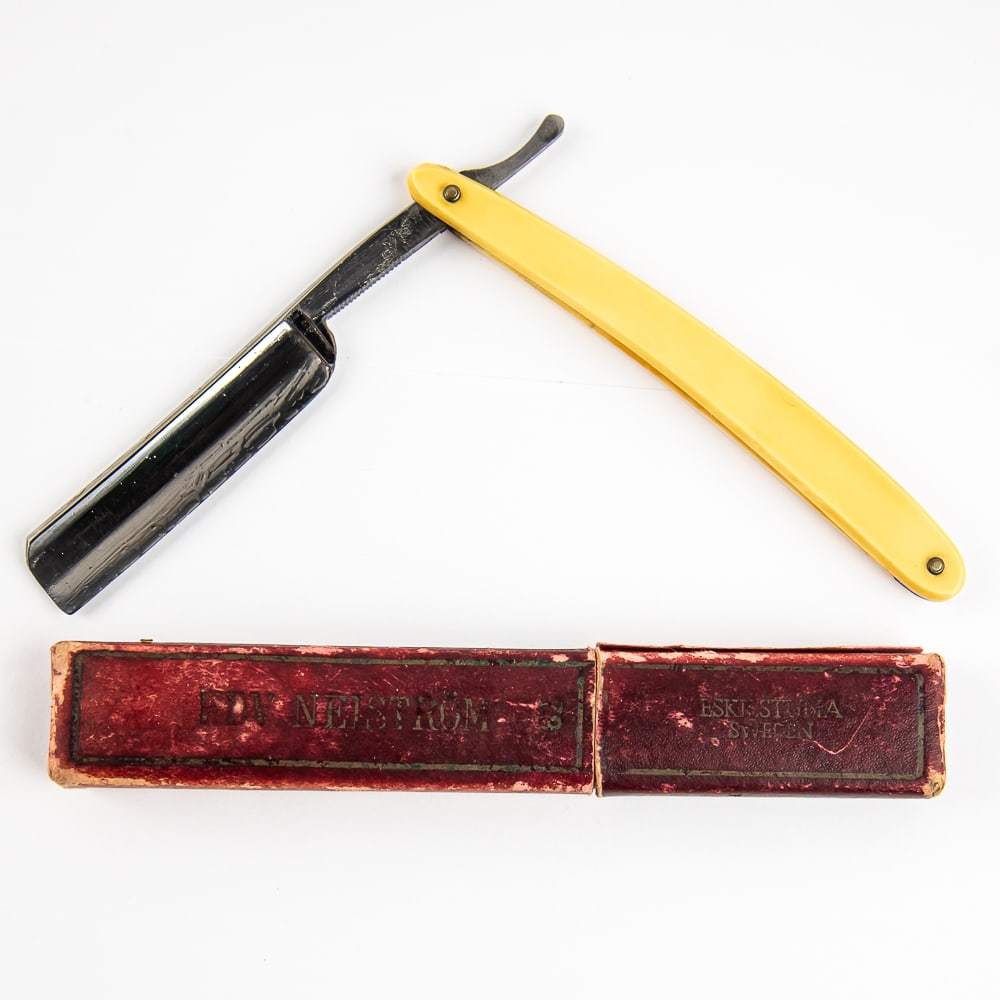 EDV Neistr?m "No. 62" Razor w/ Orig. Box (1 of 5)