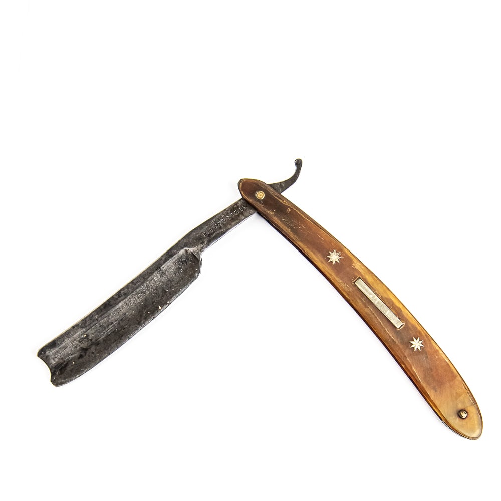 Best Silver Steel Horn Straight Razor (1 of 3)