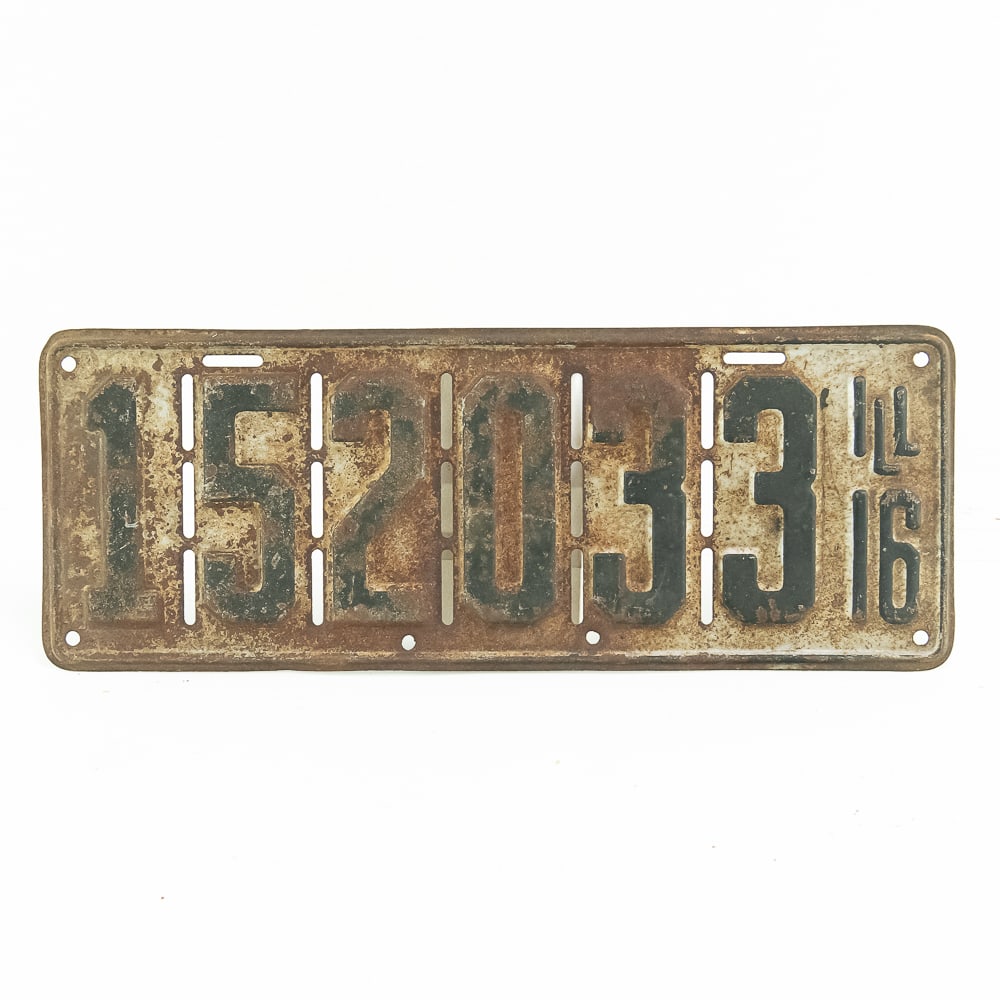 Illinois 1916 Die Cut License Plate (1 of 4)