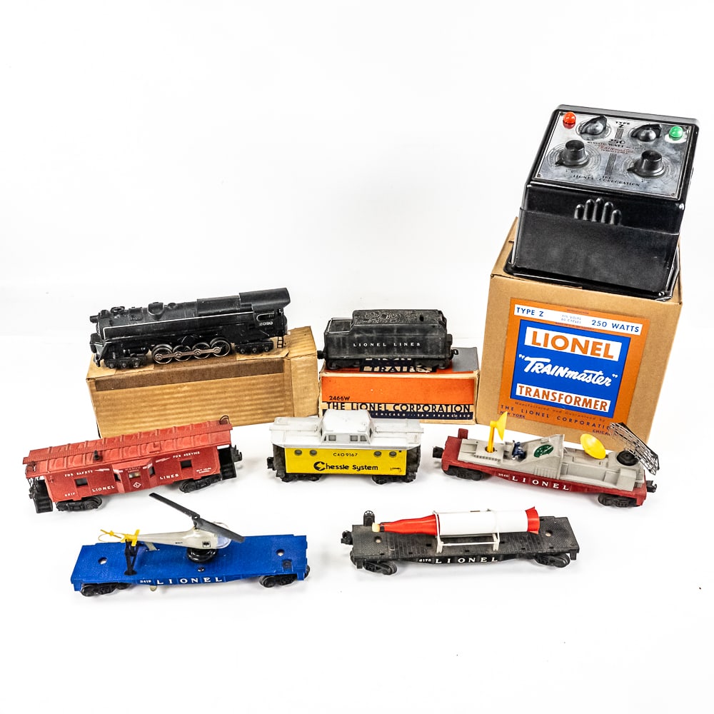Lionel #2020 Engine w Tender #2466 Type Z & More (1 of 11)