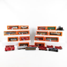 Large Collection of Assorted Lionel HO Railway Car