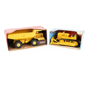 NIB ERTL Pay Hauler Dump Truck #425 & TD-25 #452