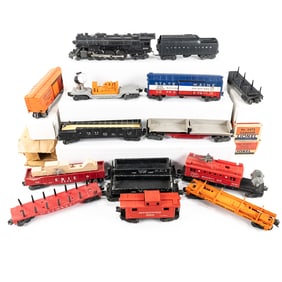 Lionel 2046 Engine w 2046-W Tender & 13 RR Cars