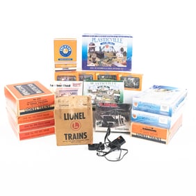 Lionel KW Transformer & Assorted Accessories