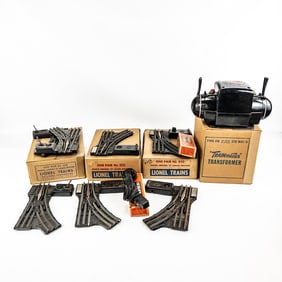 Lionel ZW Transformer w Box & 022 042 Switches