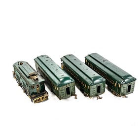 1920s American Flyer 4644 Engine w (3) RR Cars