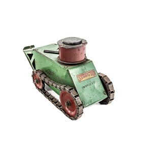1920 American Structo Clockwork Wind Up Tank