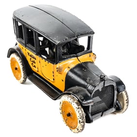 1920s Arcade 9" Yellow Cab Cast Iron Toy w Driver