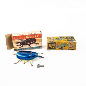 Vintage T.R.I. Walking Beetle w Original Box Key +