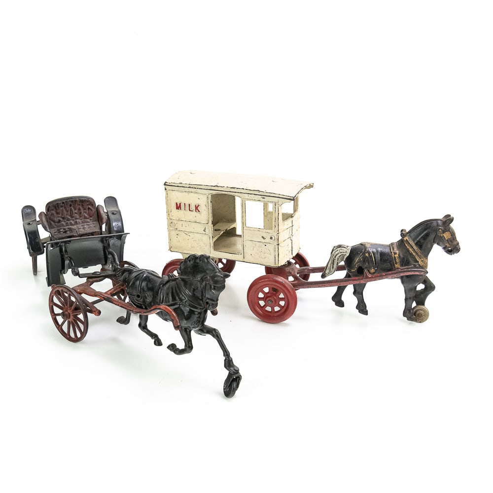 13" Kenton Horse Drawn Milk Wagon & More (1 of 20)