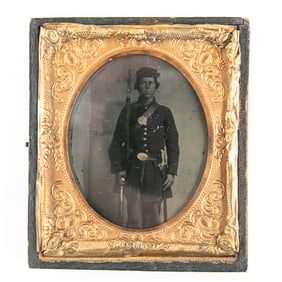 Civil War Cased Tintype of Armed Union Soldier