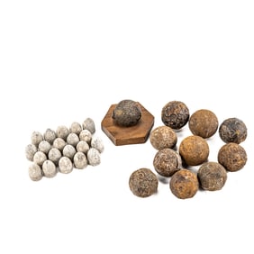 Civil War Canister Shot Cannonballs, Minie Ball.