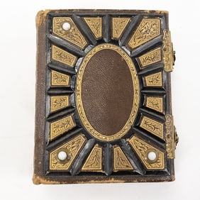 CW Photo Album 36 Subjects CDV's Plates