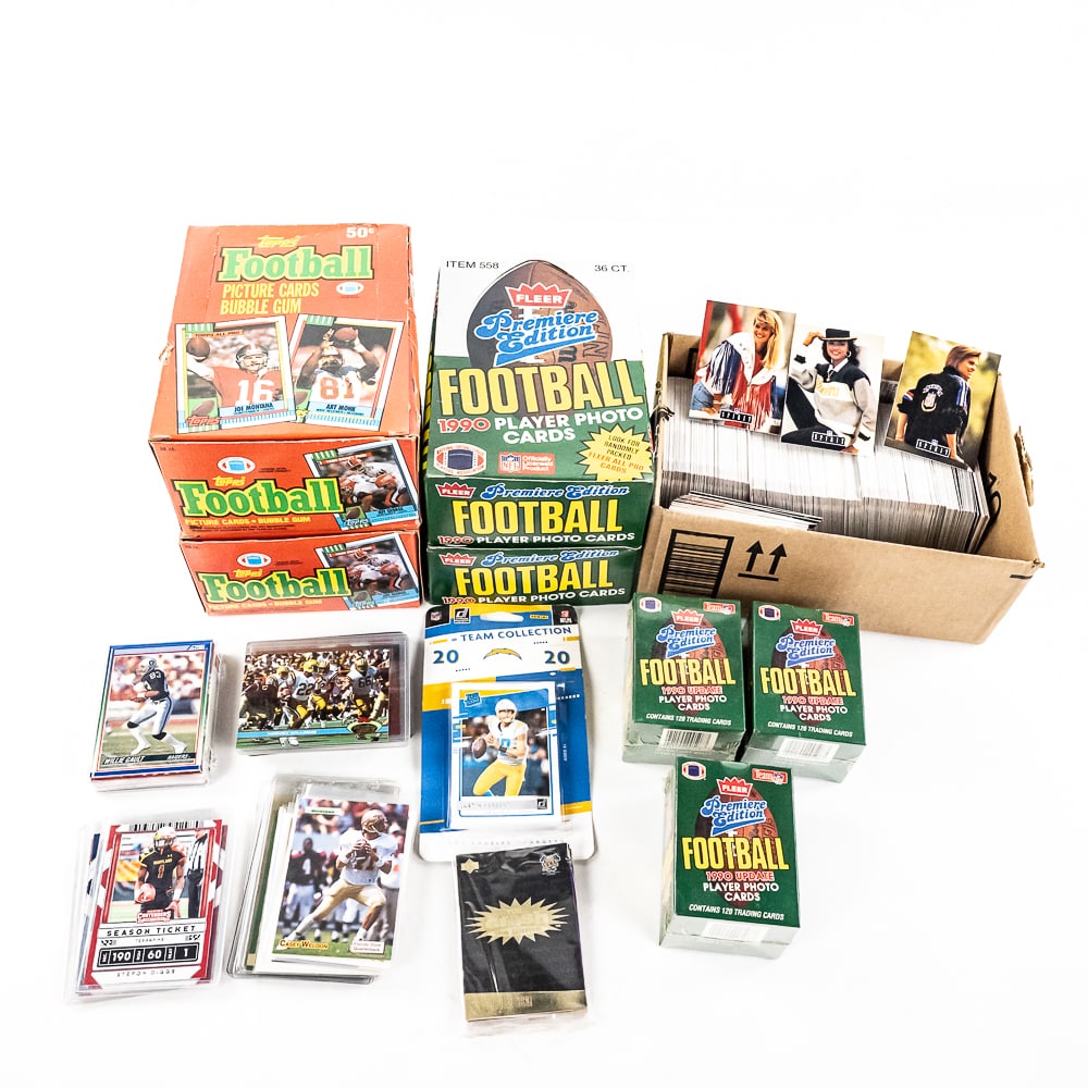 (2) 1990 Topps (2) 1990 Fleer NFL Wax Boxes & More (1 of 8)