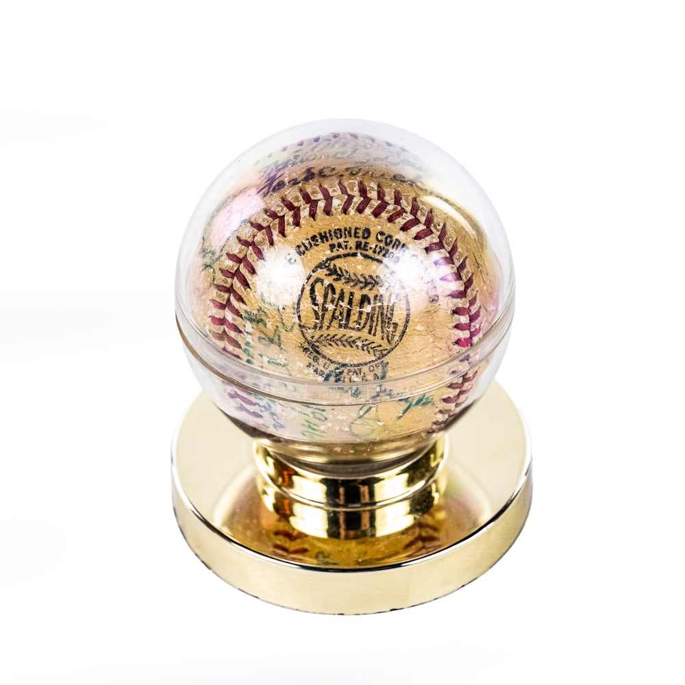 1946 Chicago Cubs Team Signed Baseball (1 of 7)