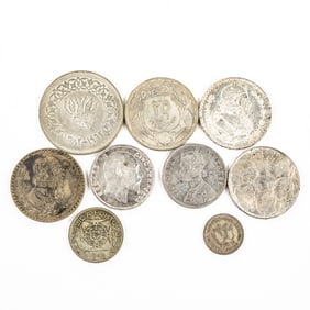 1877 & 1904 India Silver Rupees 57 & 61 Un Peso ++