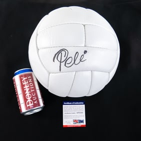 Pele Autographed Throwback Futbol Soccer Ball PSA